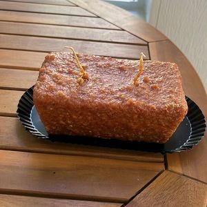 Hand dipped candle, pumpkin bread, dual wick scent, with decorative metal tray
